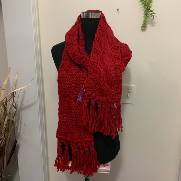 Smart Set KnitFringe 100% Arylic Warm Scarf - Picture 4 of 13